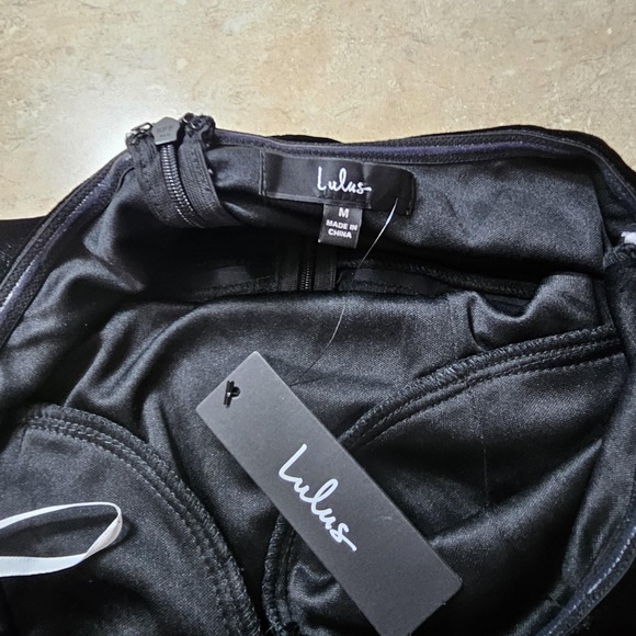 Lulus Love About It Jumpsuit SZ M Black Velvet Strapless Floral Wide Leg Formal - Picture 7 of 12